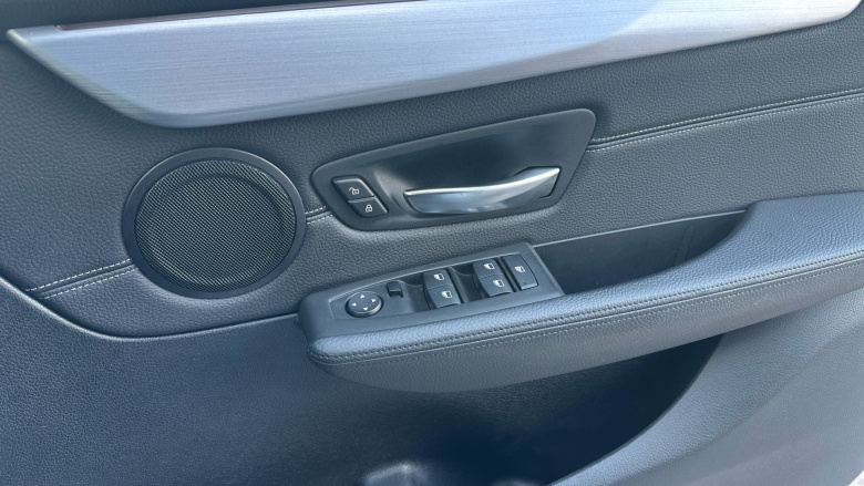 BMW 2 Series 218i Luxury 5dr Step Auto Petrol Estate